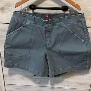 Spanx Stretch Twill Shorts, 6” - Hazy Gray